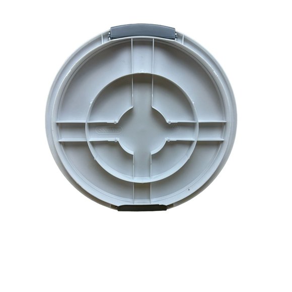 Sterilite Cake Server Cupcake Round Carrier w/ Lid Cover And Handle, Clear White - Picture 6 of 11